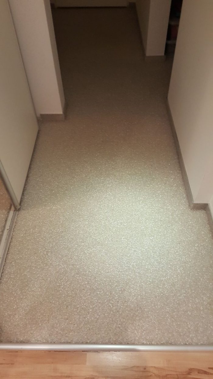 Stone Idea - Kamenné dlažby a obklady, dekorace z přírodního kamene - Skleneny koberec
