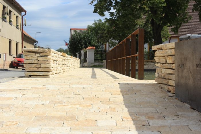 Stone Idea - Kamenné dlažby a obklady, sortiment z kamene.